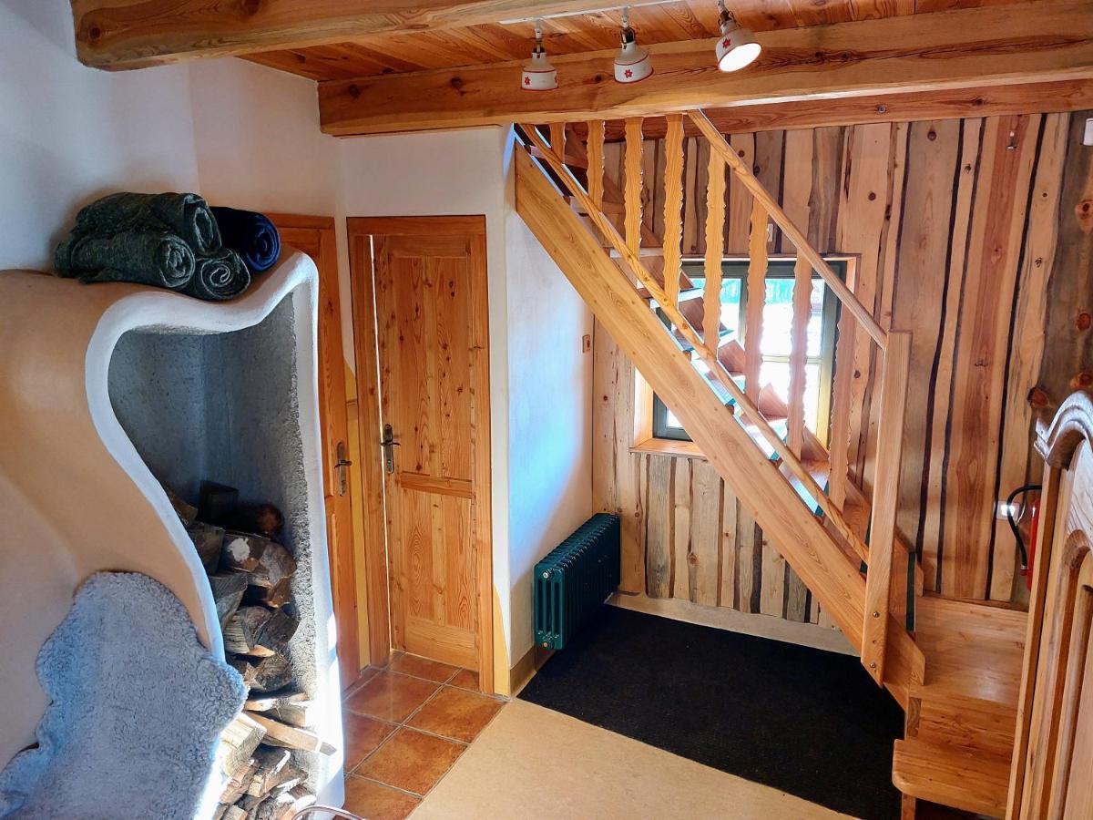 Chalet Boruvka - Biofarma Na Samote V Lesich Benesov  Exterior foto
