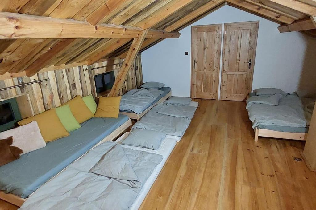 Chalet Boruvka - Biofarma Na Samote V Lesich Benesov  Exterior foto